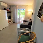 V&V Lloret- Apartamento Blanc Precioso Apartamento Con Piscina Comunitaria Y Aire Acondicionado
