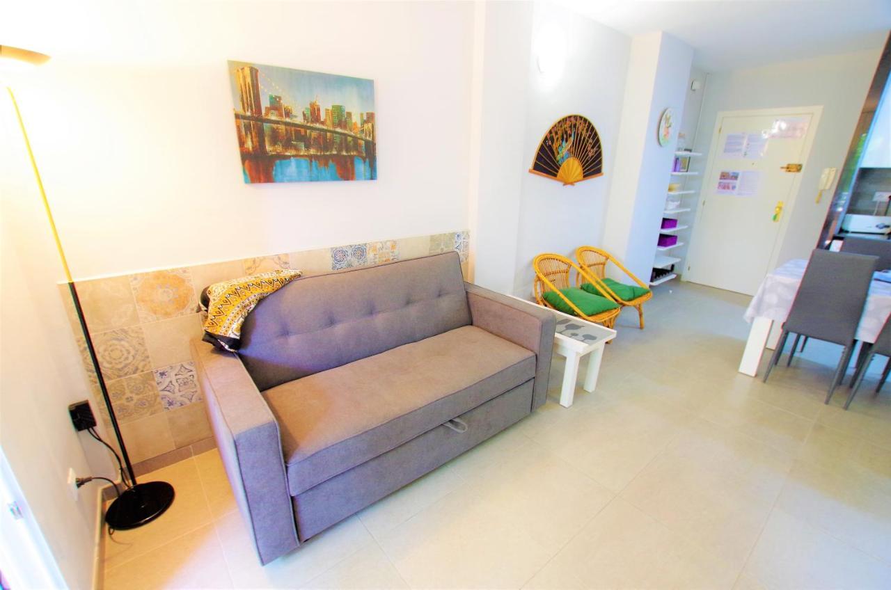 V&v Lloret- Blanc Precioso Con Piscina Comunitaria Y Aire Acondicionado Lloret de Mar