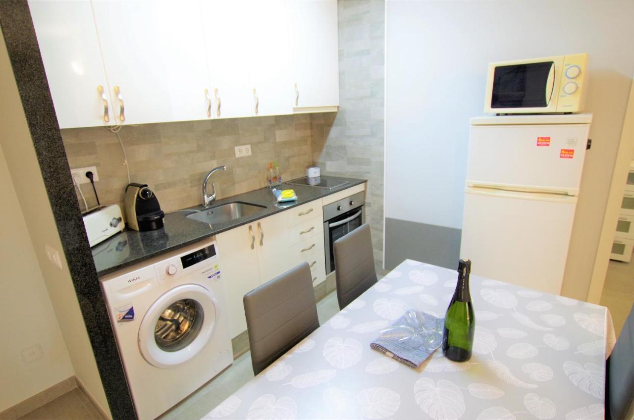 Appartement V&v Lloret- Blanc Precioso Con Piscina Comunitaria Y Aire Acondicionado