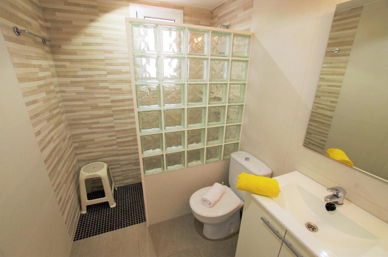 V&v Lloret- Blanc Precioso Con Piscina Comunitaria Y Aire Acondicionado *