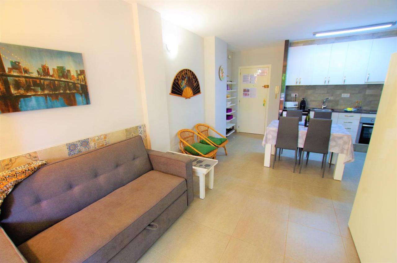 V&v Lloret- Blanc Precioso Con Piscina Comunitaria Y Aire Acondicionado *